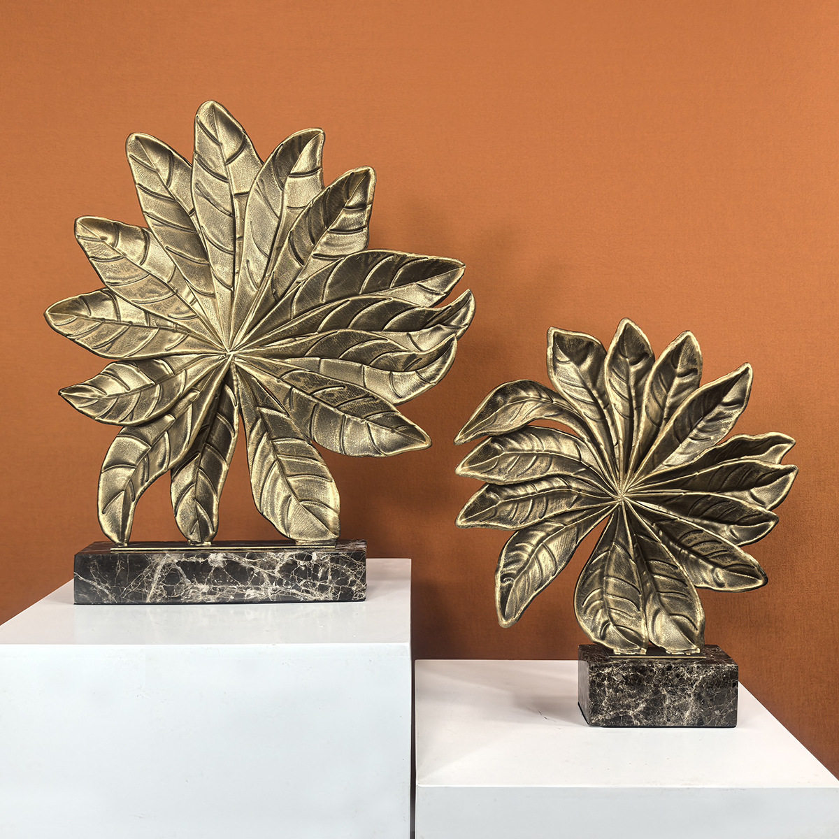 轻奢现代大理石金属叶子摆件样板房客厅玄关古铜色高级感装饰品