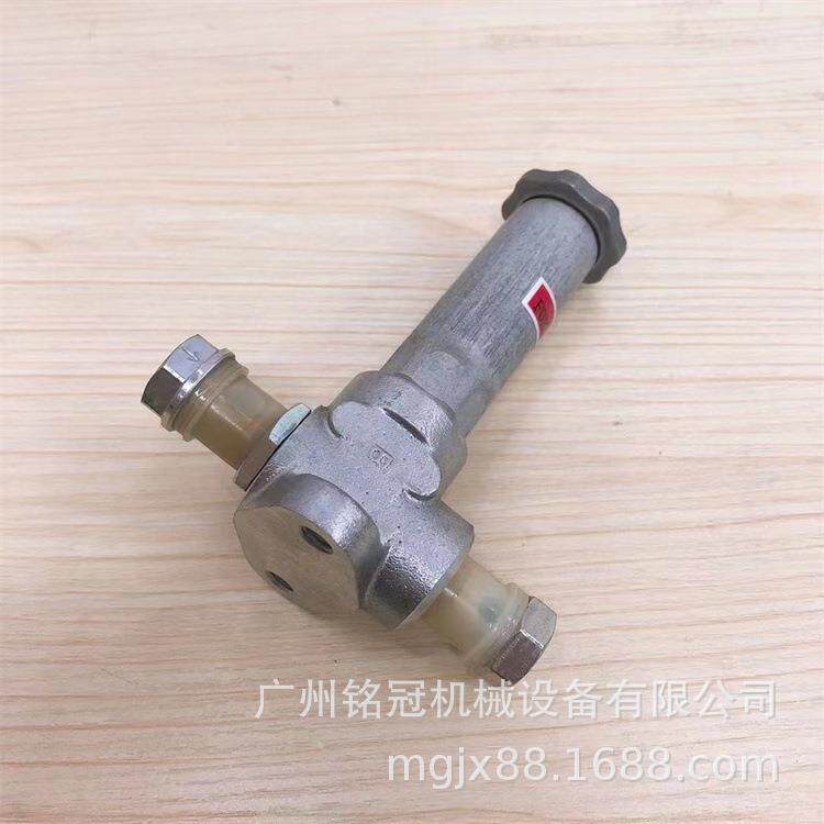 PC300-8PC350-7PC360-7PC360-8MOSAA6D114发动机二级输油泵