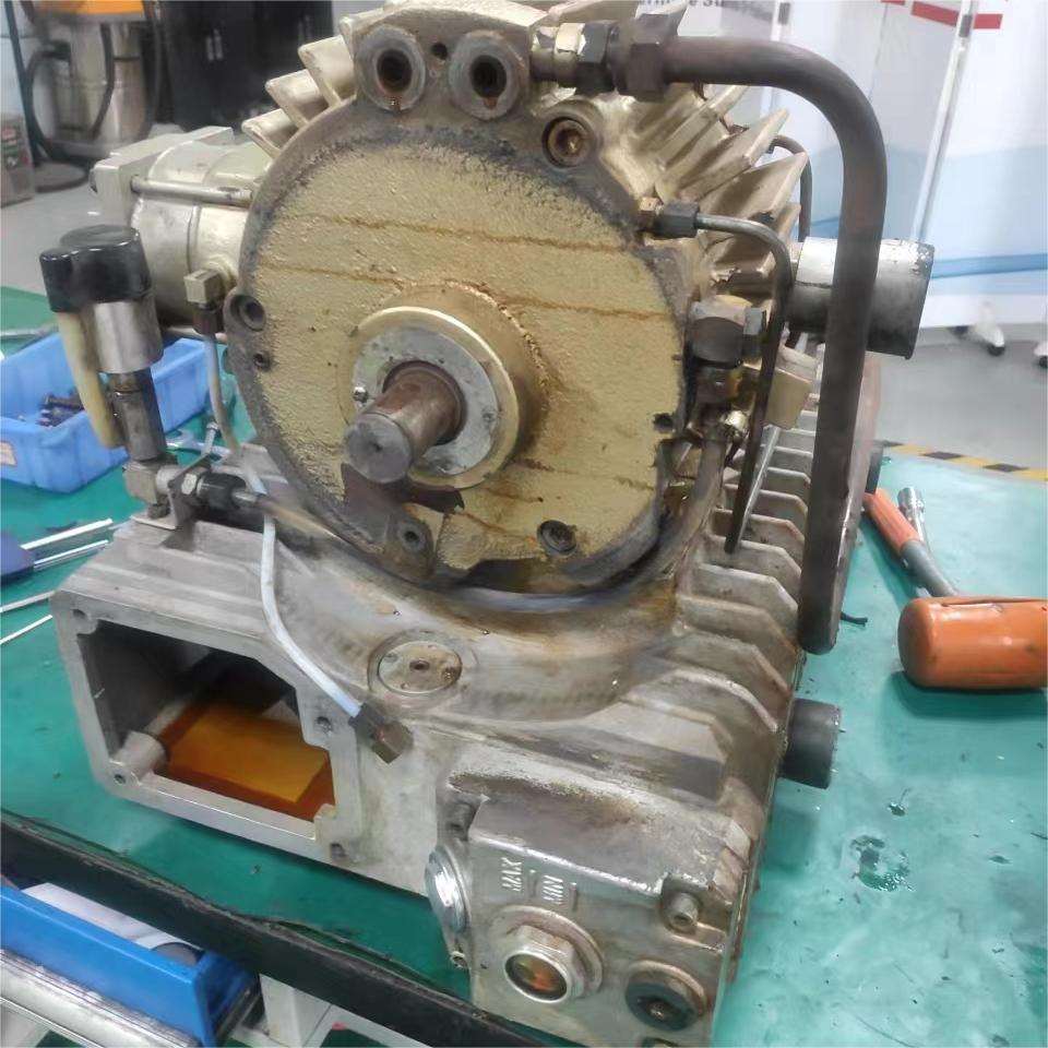 Leybold莱宝SV200/SV300B真空泵维修 配件/华南工厂指定维修点