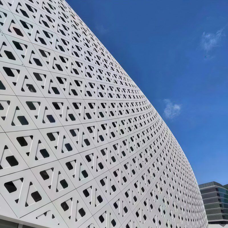 铝单板幕墙冲孔门头装饰板外墙定制加工穿孔雕花氟碳铝板墙面厂家