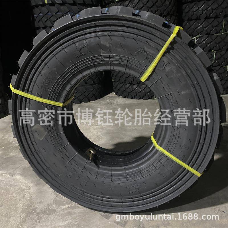 供应 825-16新源轮式挖沟机挖掘机轮胎16层级 侧边防夹石工程轮胎