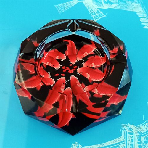 水晶玻璃烟灰缸家用中式个性潮流客厅装饰茶几锦鲤时尚桌面摆件
