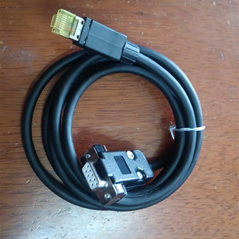 显控触摸屏与富士驱动器/PLC连接通讯线