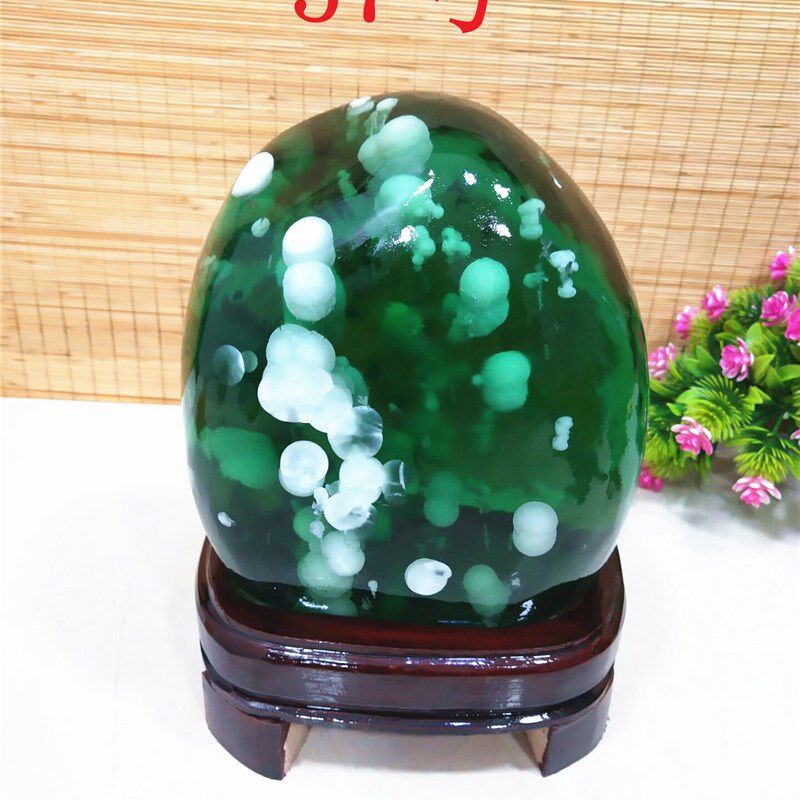 超巴值西绿色水晶石乌拉圭奇石原石观赏石公室镇居装饰家宅摆件