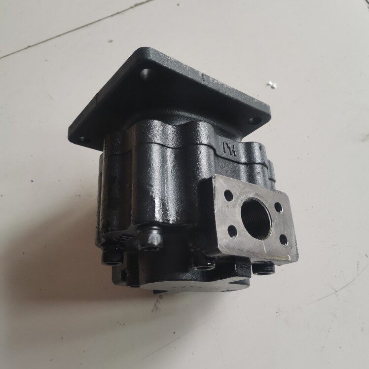 山东小型装载机堆高机鲁工2063左平齿轮油泵工作泵大泵