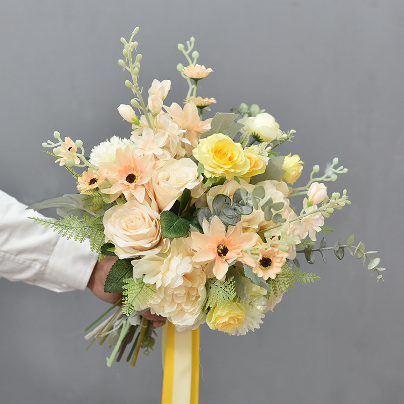 婚礼母亲节手捧花婚真花新娘结手影楼婚纱领证拍照仿拿花束假花