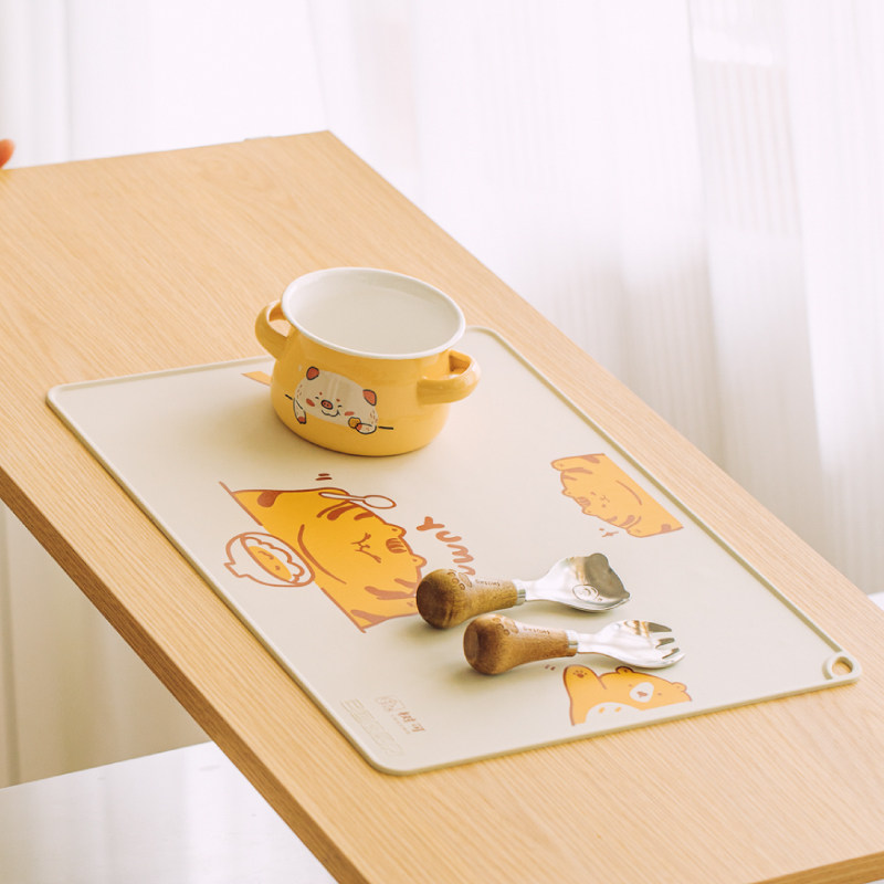 儿童餐垫隔热大号餐桌垫食品级硅胶垫学生防滑垫盘碗垫防烫垫