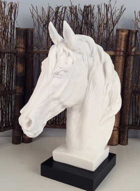 白色马头摆件开业礼品客厅装饰品摆件书房办公室桌面工艺品摆设
