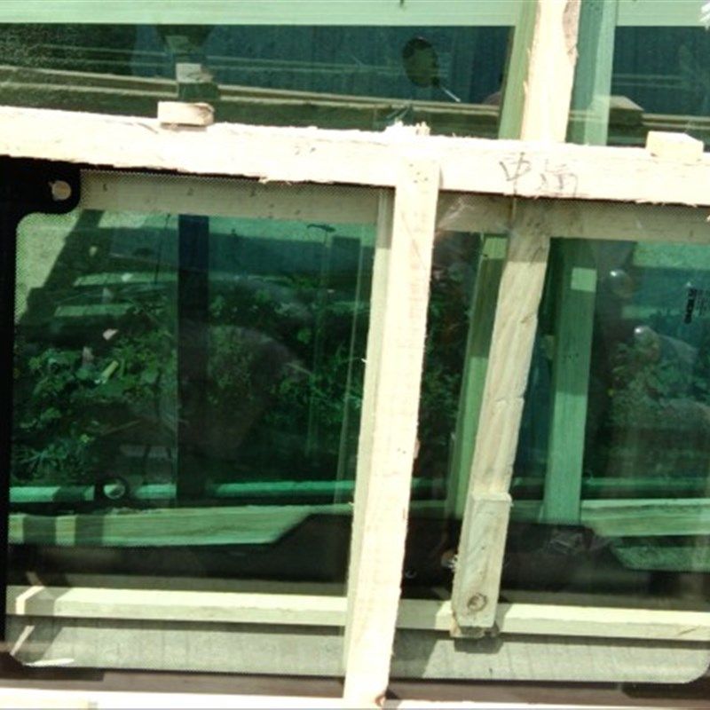徐工XD133C压路机原厂玻璃 前后挡风玻璃 左右门玻璃 压路机配件