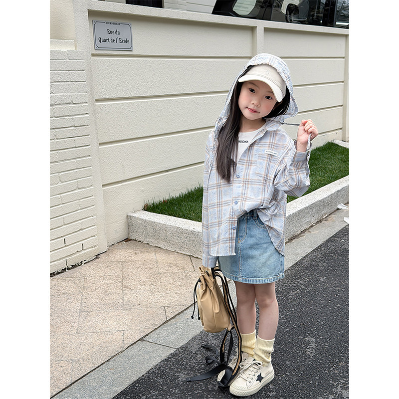 BEIFU贝芙 儿童春夏休闲格子连帽防晒衣女童韩版宽松字母衬衫外套
