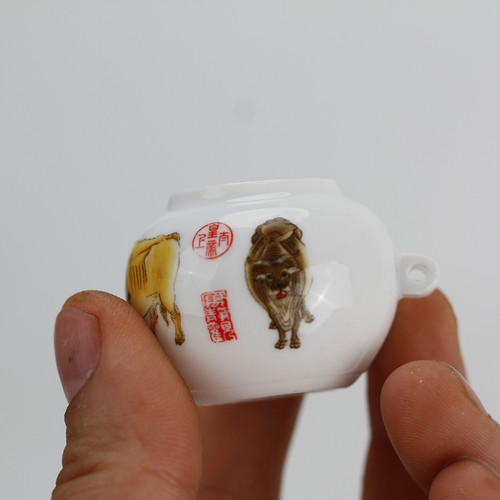 手绘鸟食碗杯子瓷碗竹鸟笼红子贝子绣眼柳莺文鸟芙蓉牛图案鸟杯