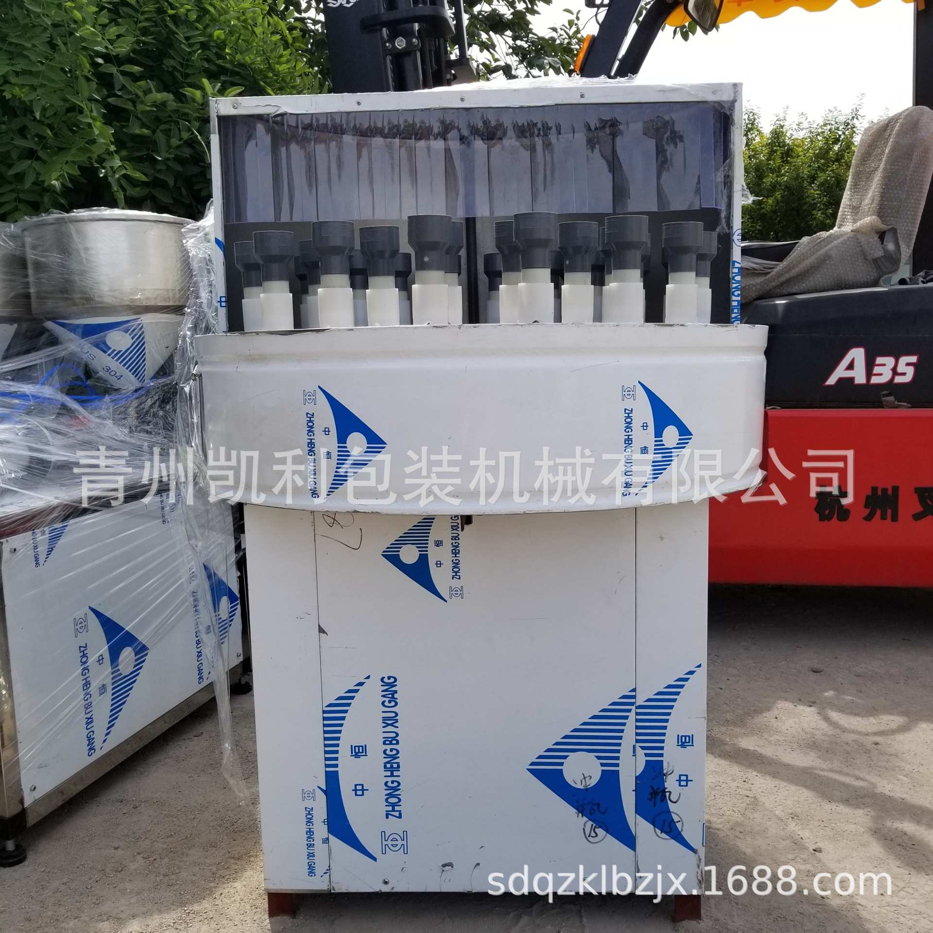 新款冲瓶机 冲洗瓶设备 酱菜瓶冲瓶机 老干妈玻璃瓶清洗冲瓶机