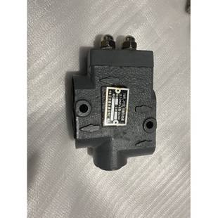 叉车单稳分流阀 1WFL-F15L老叉多路分配调压溢流阀分配器配件液压