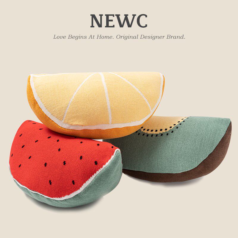 NEWC新宸优品 可爱卡通水果抱枕夏天办公室卧室异形女生睡觉靠枕
