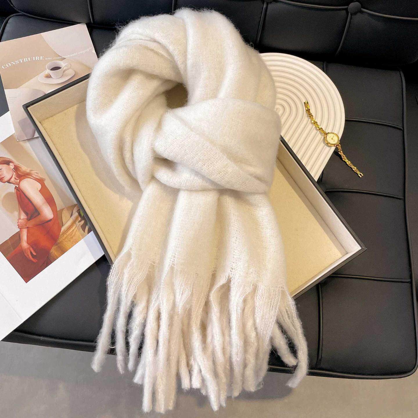 薄荷绿色围巾秋冬季女韩系氛围感毛绒加厚保暖送女生披肩2026新款