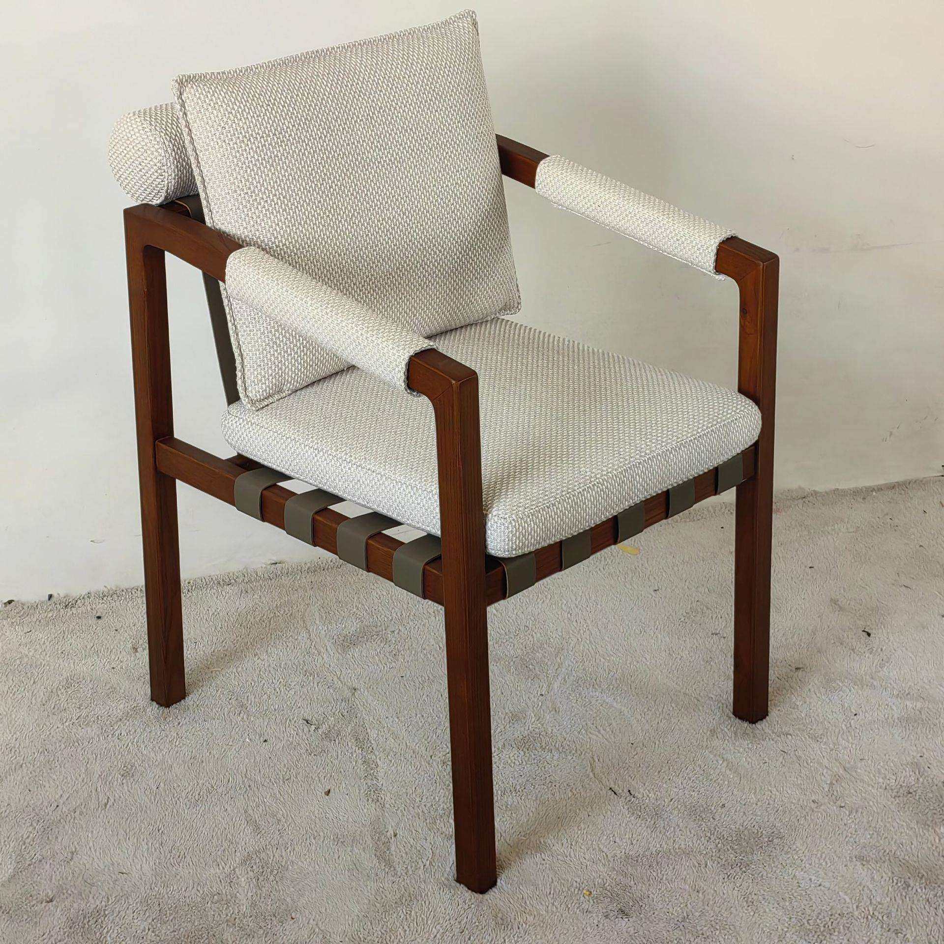 意式极简实木椅子轻奢现代简约休闲洽谈椅布艺靠背椅子,模玩/动漫/周边/娃圈三坑/桌游,模型制作工具/辅料耗材,淘宝优惠券,粉丝福利购,淘宝优惠卷