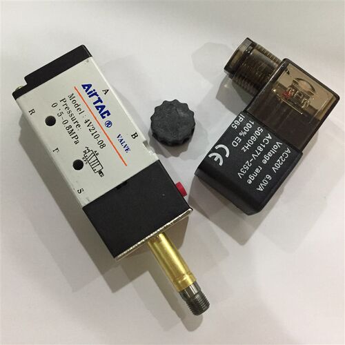 电磁阀AC2亚0v2德客电磁阀4V210-08二位五通 d向阀气阀换c24V原装