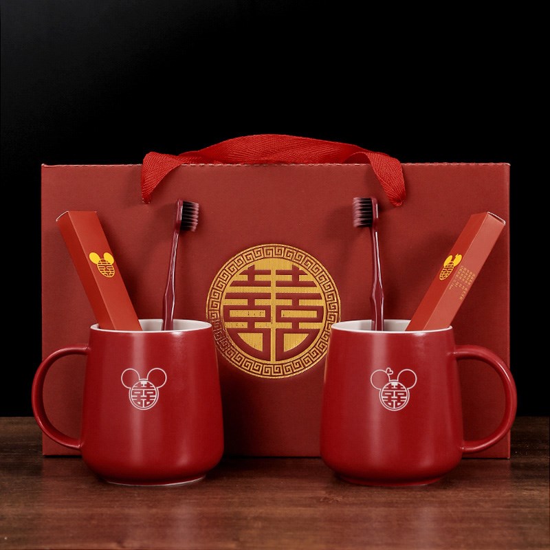 结婚刷漱杯定制牙洗杯套侣陪嫁情装新婚用红色陶瓷漱口杯牙杯一对