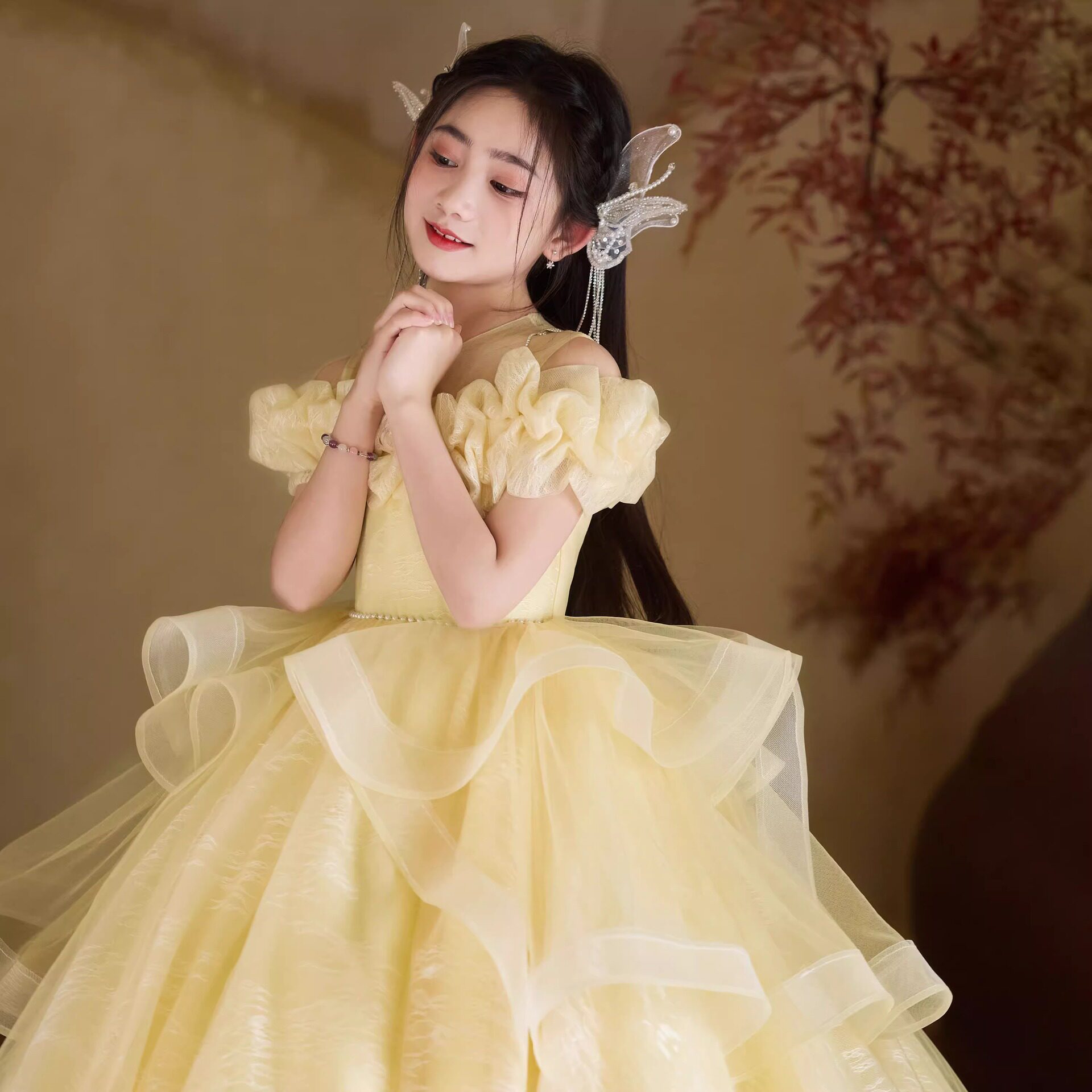 2026新款黄色女童礼服生日绝美公主裙法式轻奢小众主持人儿童钢琴