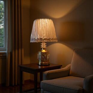 现代简约水晶长条床头台灯温馨家用台灯床头灯灯饰