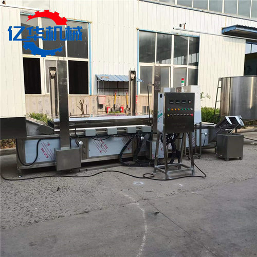 薯塔油炸机 蔬菜串裹浆油炸全套设备 变频带刮渣素丸子油炸流水线