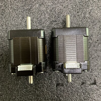 信浓步进电机:42双轴STP-42D4042-02前轴长18mm,后轴长15mm.5轴