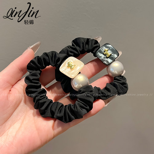 简约高级感小狗高弹发圈