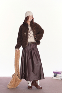 设计师款 W&A M258WT059 专柜买手珠珠 935g