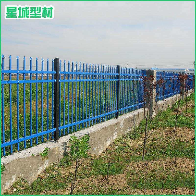 厂家直销学校锌钢围墙栏杆别墅庭院护栏小区室外锌钢栅栏栏杆材料
