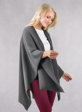 GIESSWEIN美利奴羊毛披肩轻便保暖秋冬御寒神器可当盖毯欧美同款