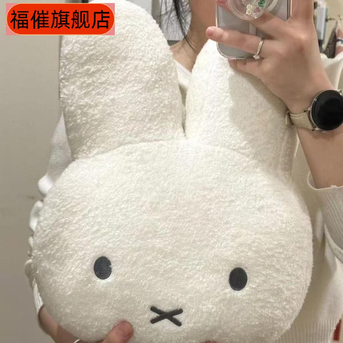 可爱白色棕色兔玩偶毛绒抱枕软萌