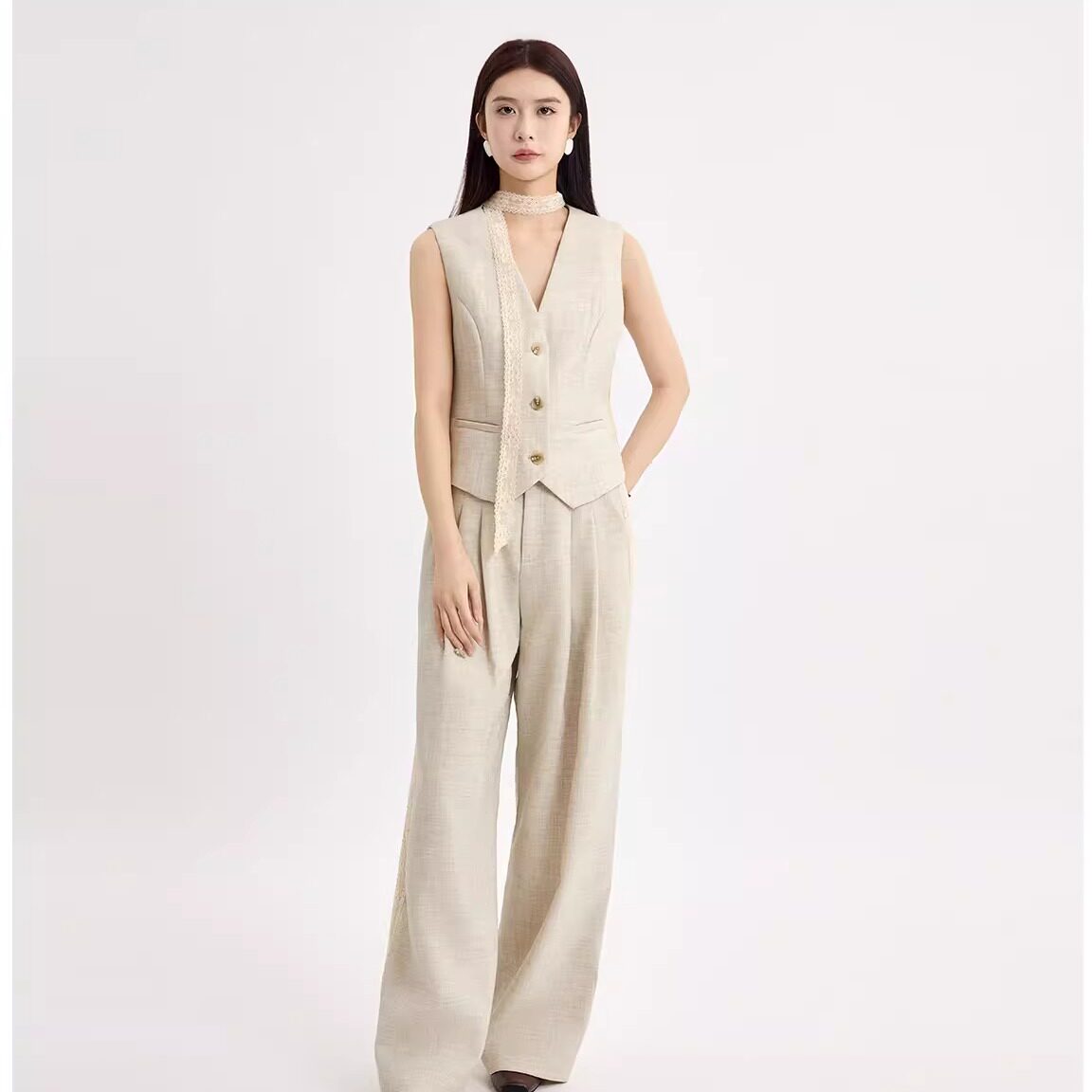 阅涵2026春季新款飘带无领西装马甲+拼接直筒裤套装休闲女装