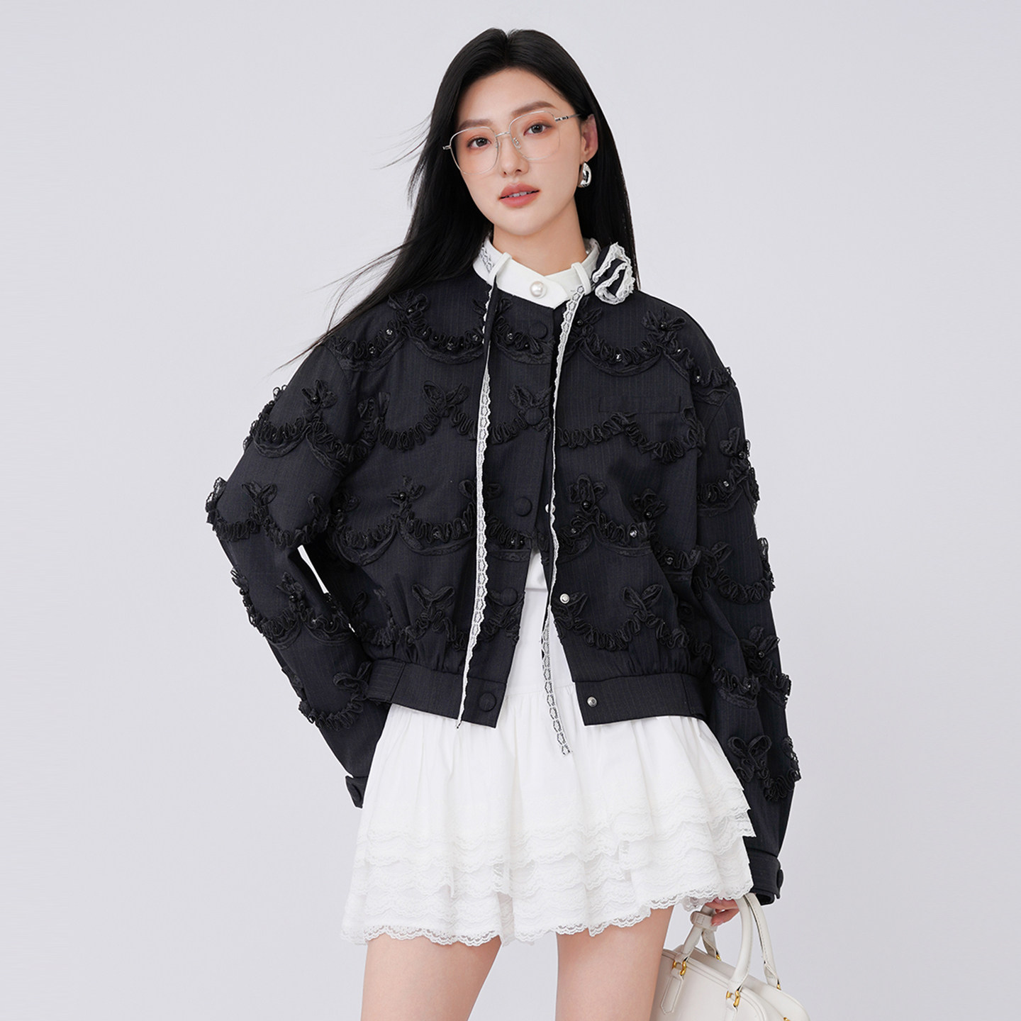 阅涵时尚外套2026春季显瘦百搭优雅减龄长袖钉珠设计感上衣