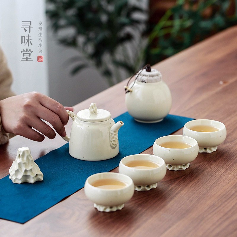 豆黄釉湖石记礼盒套装雅致创意陶瓷中式家用整套功夫茶具套组