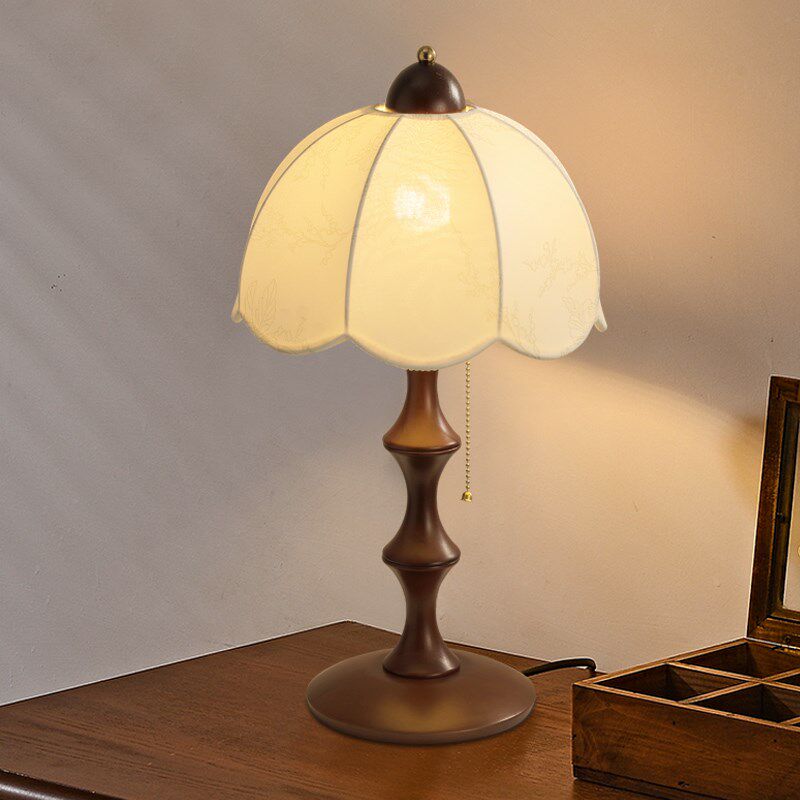 中古卧室台灯法式复古风书房氛围感设计师高级感装饰实木床头灯具