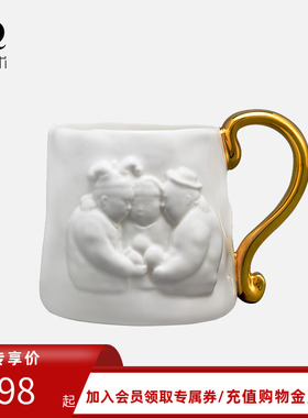 稀奇艺术桃园三结义浮雕骨瓷杯个性水杯子礼品描金把手骨瓷杯