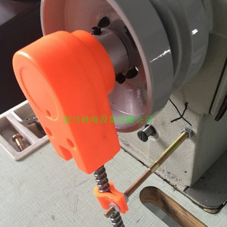 驭马 节能电机工业缝纫机配件外置定针器传感停针定位器通用平车