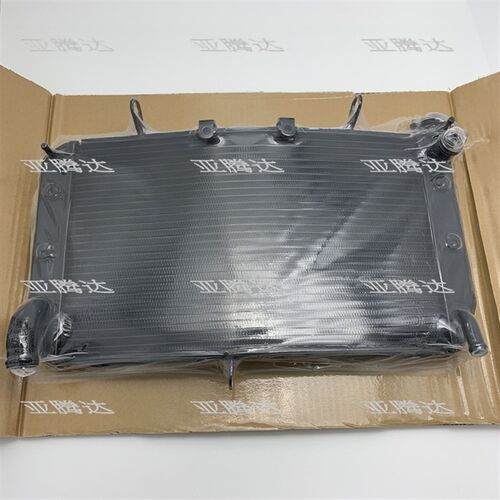 适用于 FZ8 11-13年 FZ1S FZ1N 06-12年 水箱总成 散热器 水冷器