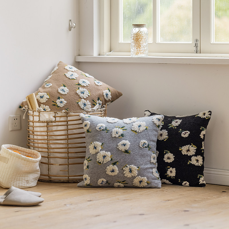悉屋家 烟雨雏菊 设计师款毛呢抱枕抱枕套含芯沙发靠垫午睡靠枕