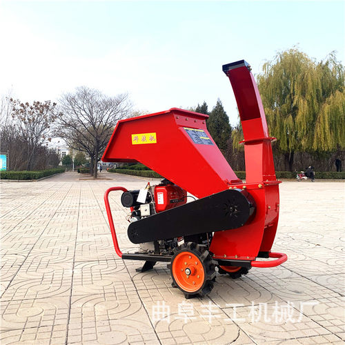 碎枝机果园林树枝粉碎机树木枝条木材破碎机秸秆树木电启动破碎机