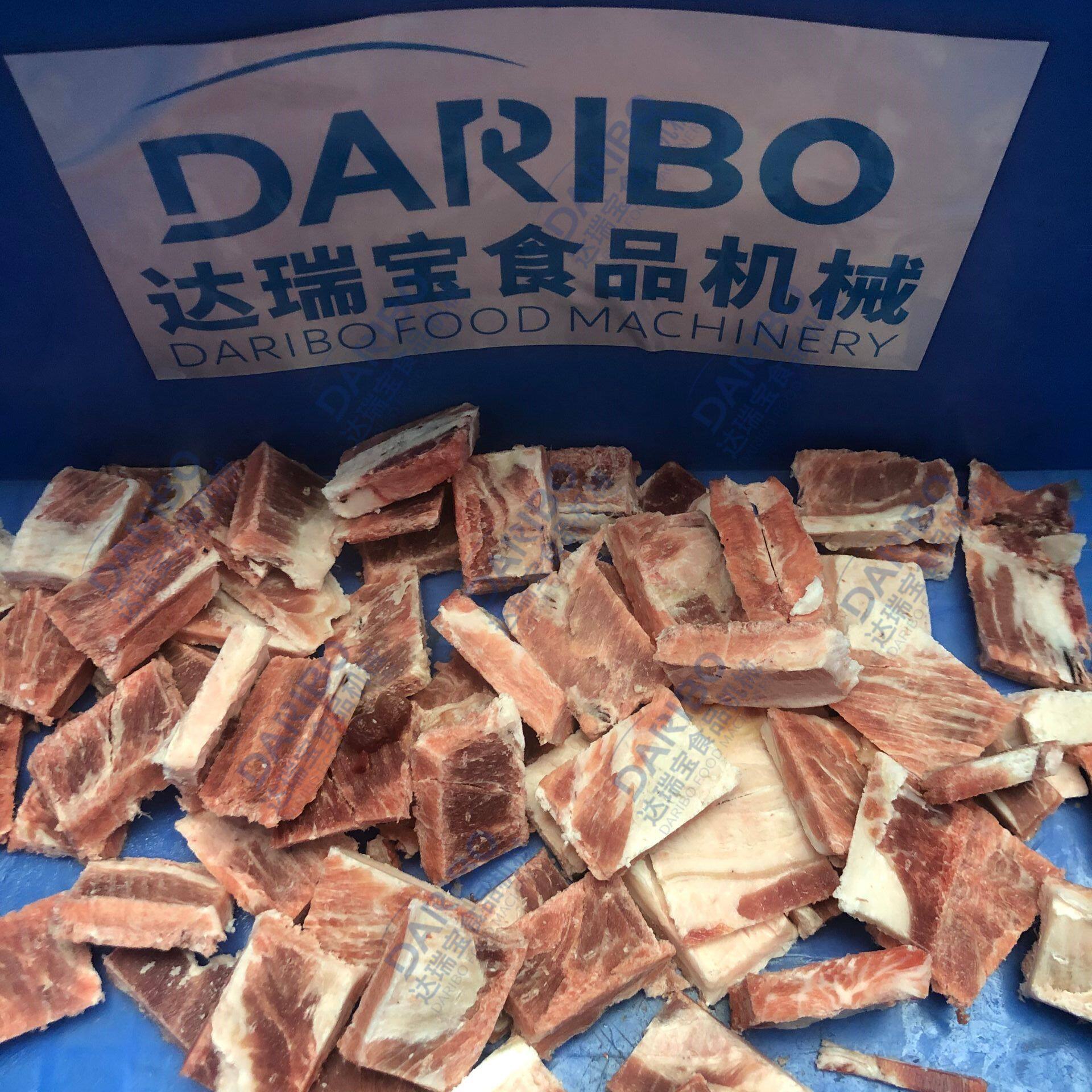 W冻腊肉切块机 连续式二维冻肉切块切片机 大型商用配餐中心设备