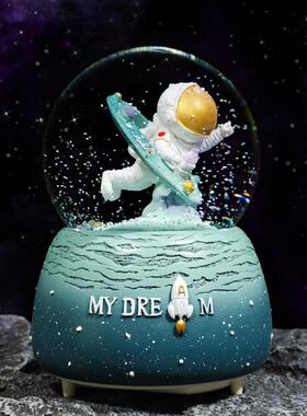 异时空宇航员水晶球发光音乐盒女孩摆件飘雪音乐儿童学生礼品