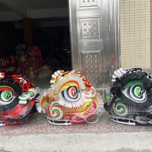 广东传统狮南狮  传统醒狮 三国狮刘关张狮头 舞龙狮舞 遂溪醒狮
