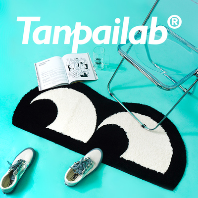 摊牌 斜着眼卡通可爱少女地毯tufting客厅卧室床边吊篮撸猫感地垫