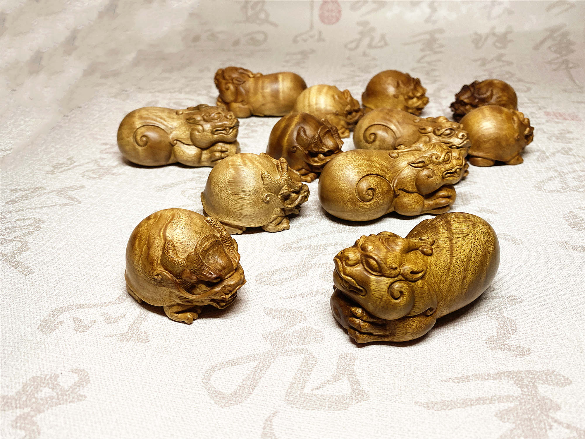 金丝楠雕刻貔貅车载老料实木挂件葫芦小叶桢楠龙龟手把件工艺礼品