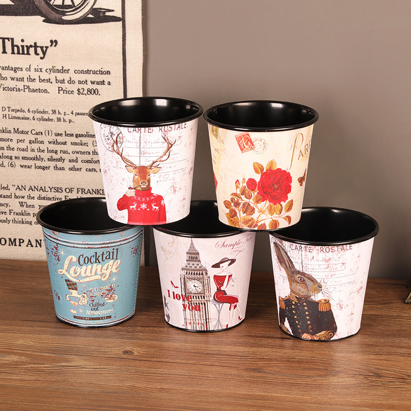 创意桌面垃圾桶无盖家用餐桌茶几小号可爱铁艺小桶桌上废纸篓定制