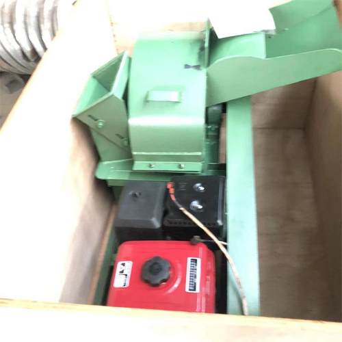 刨花木板边角料粉碎机 汽油动力树枝双料口破碎机 园林绿化木屑机