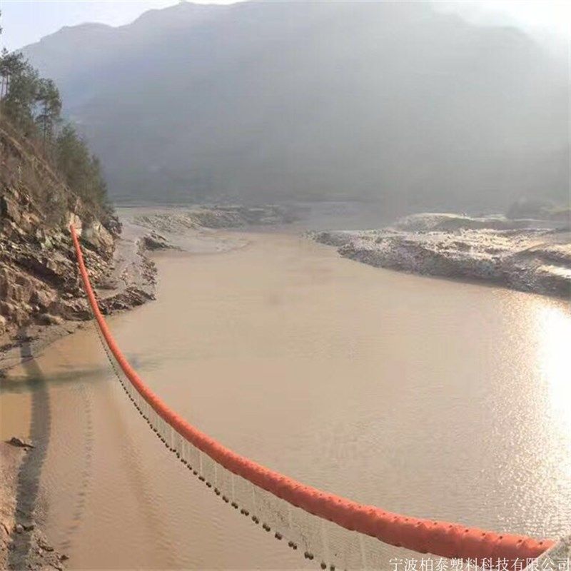 柏泰自主研发水电站进水口漂浮式拦污浮排河道拦漂浮筒浮球装置