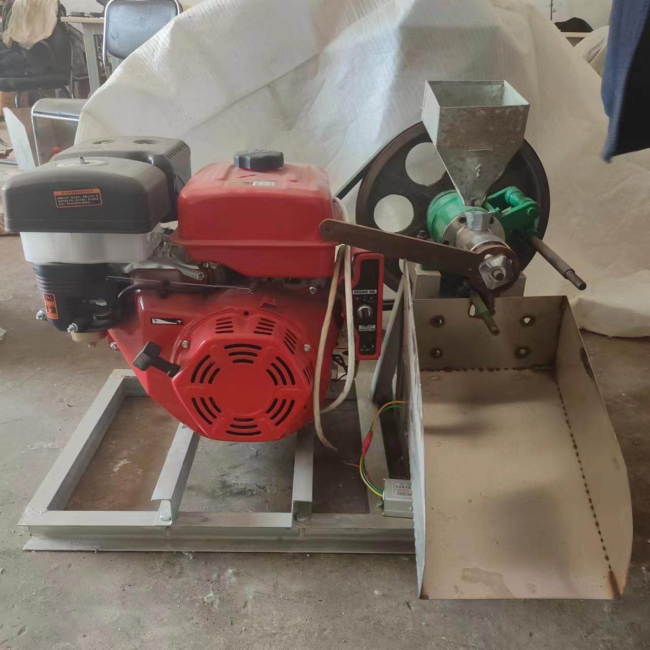 大米玉米膨化机家用爆米花机五谷杂粮新型江米棍膨化机器