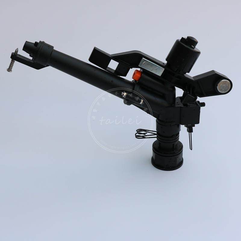 1.5寸 PY30内牙塑料摇臂喷头360度旋转喷枪 喷头 DN40 远程喷枪